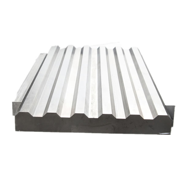 Tungsten carbide jaw plate