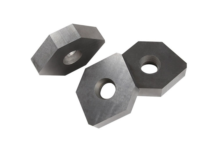 Carbide blocks for crushing 